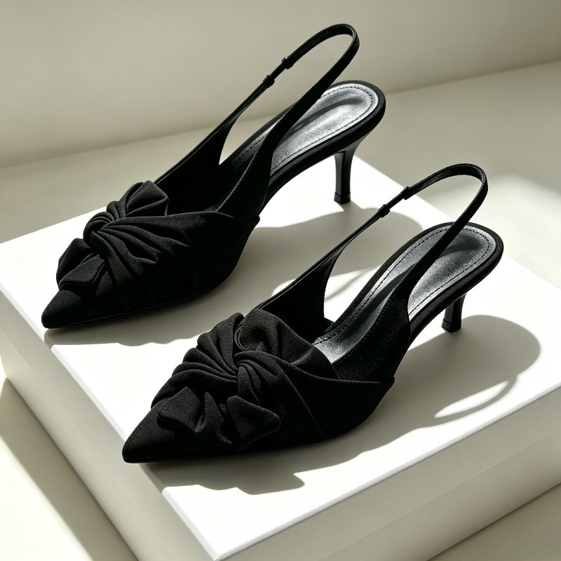 Women Shoes Brand - Zarif Fiyonklu Sivri Burunlu Topuklu Ayakkabılar