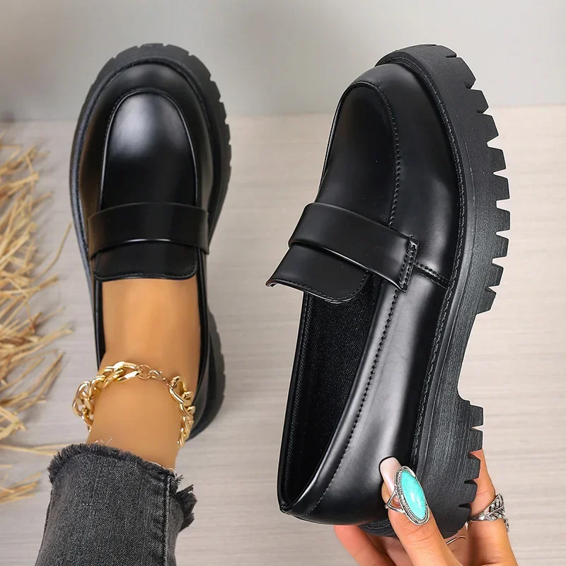 İngiliz Tarzı Siyah Platform L - Women'S Shoes Loafers Black incelemesi ve fiyatı