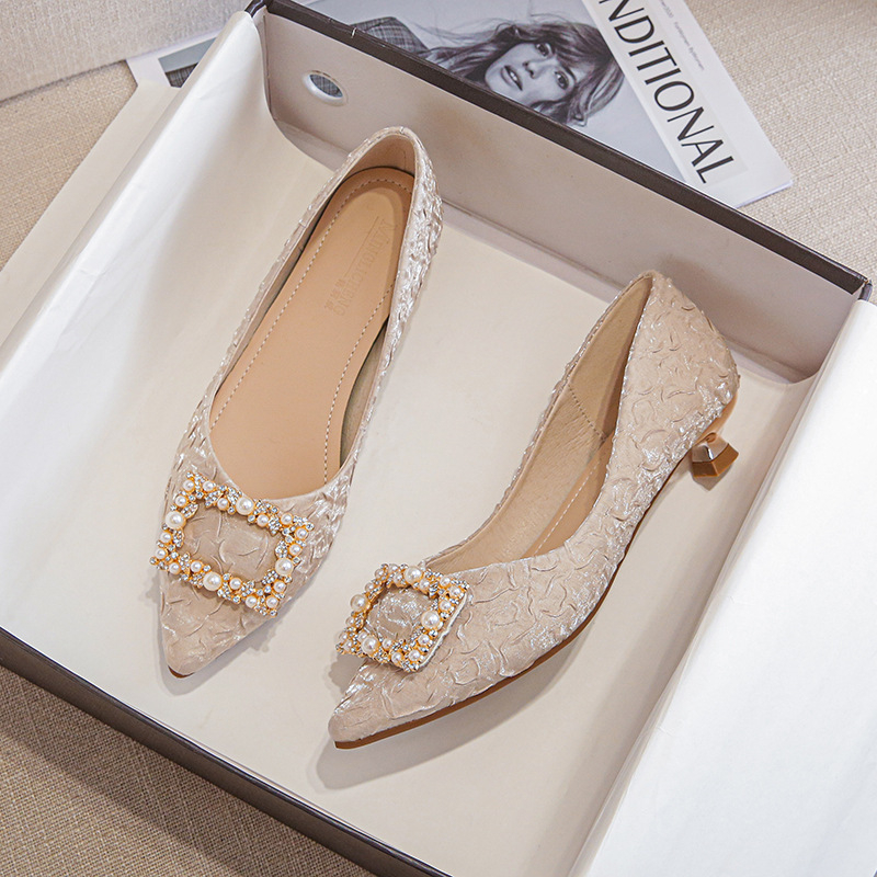 Fildişi Dokulu Saten Sivri Bur - Women Shoes Size incelemesi ve fiyatı